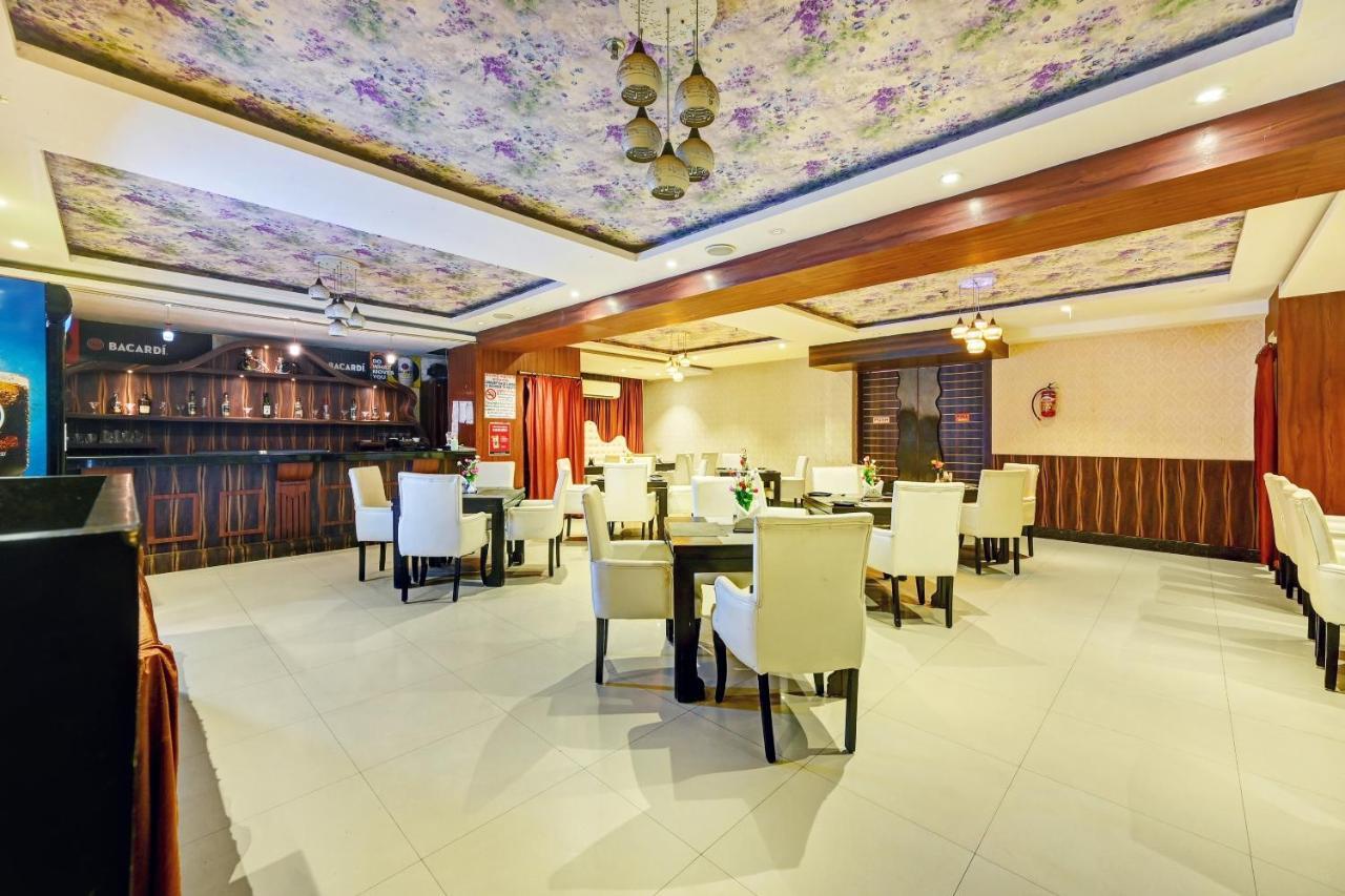Hotel Townhouse Oak Pentagon Residency Bhubaneswar Esterno foto
