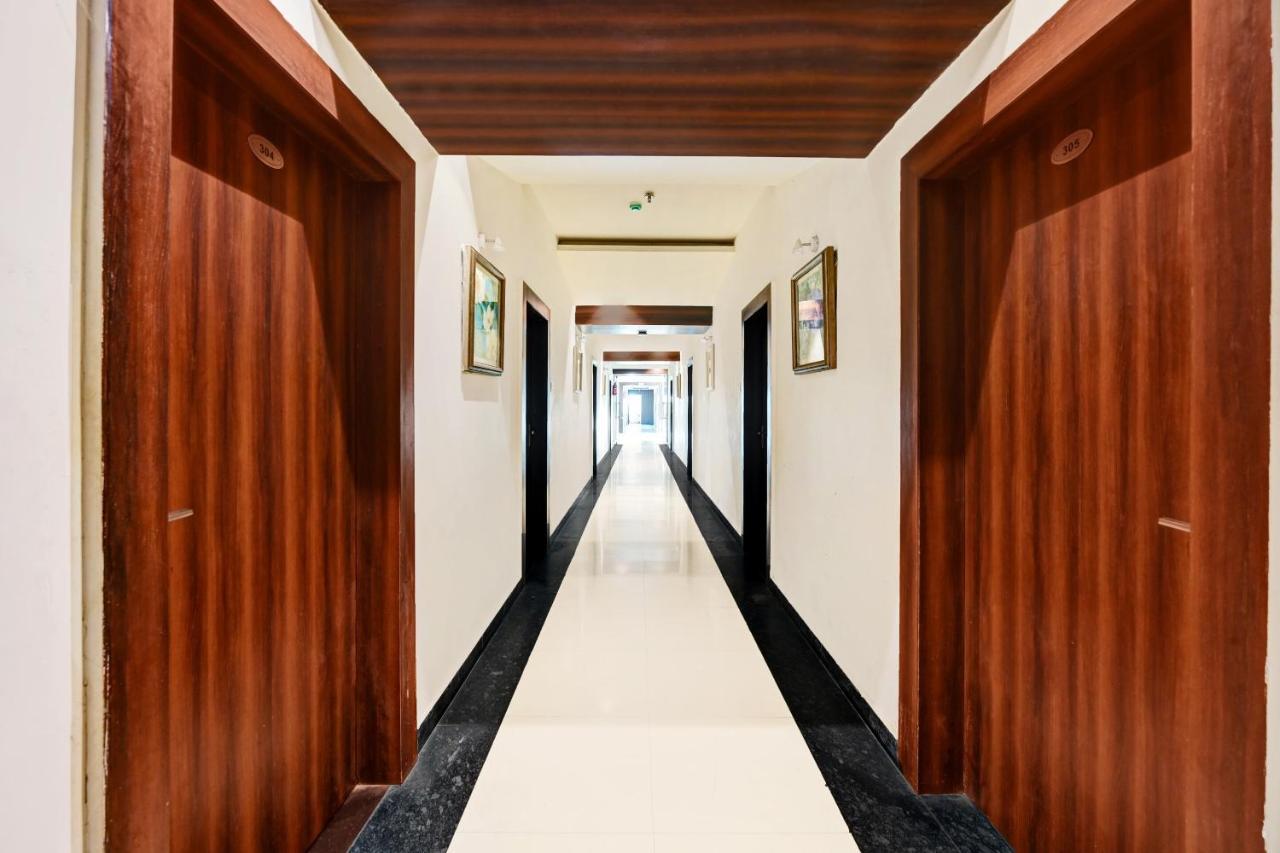 Hotel Townhouse Oak Pentagon Residency Bhubaneswar Esterno foto